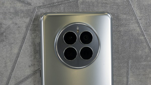 Мощный смартфон с великолепным OLED-экраном и отличной камерой: Обзор HUAWEI Mate 50