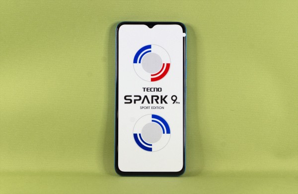 Обзор смартфона Tecno Spark 9 Pro Sport Edition с необычным дизайном Обзор смартфона Tecno Spark 9 Pro Sport Edition с необычным дизайном