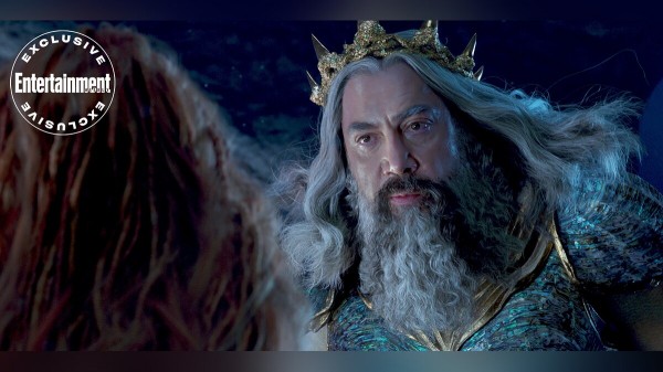 На новых кадрах фильма «Русалочка» можно увидеть Ариэль в виде обычной девушки без плавника
На новых кадрах фильма «Русалочка» можно увидеть Ариэль в виде обычной девушки без плавника