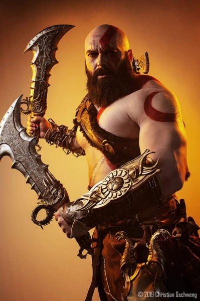 Только посмотрите на этот невероятный косплей God Of War Только посмотрите на этот невероятный косплей God Of War